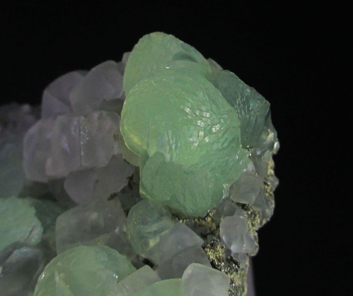 Prehnite Calcite & Pumpellyite