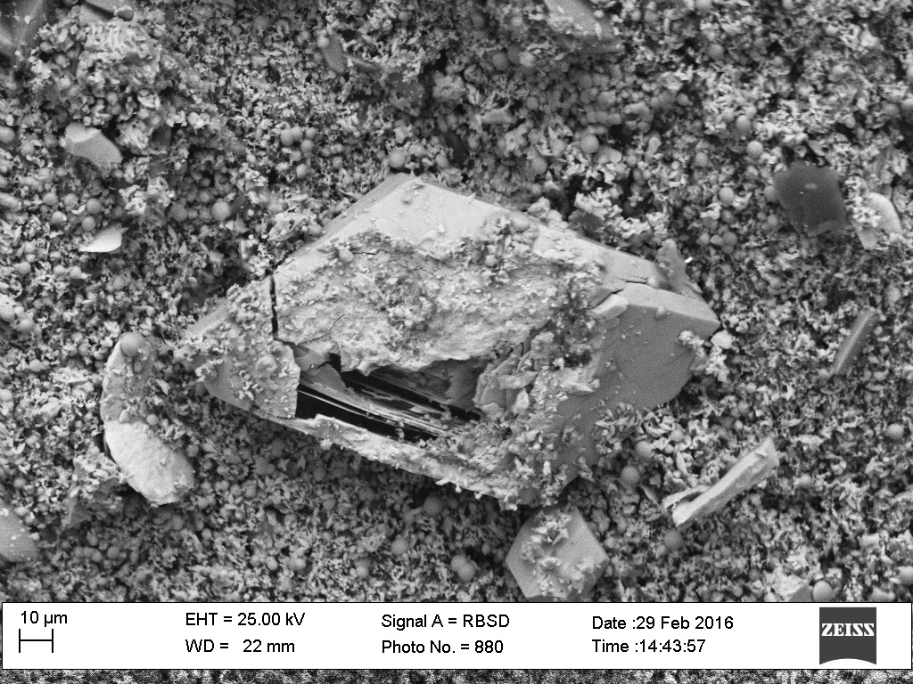 Galloplumbogummite