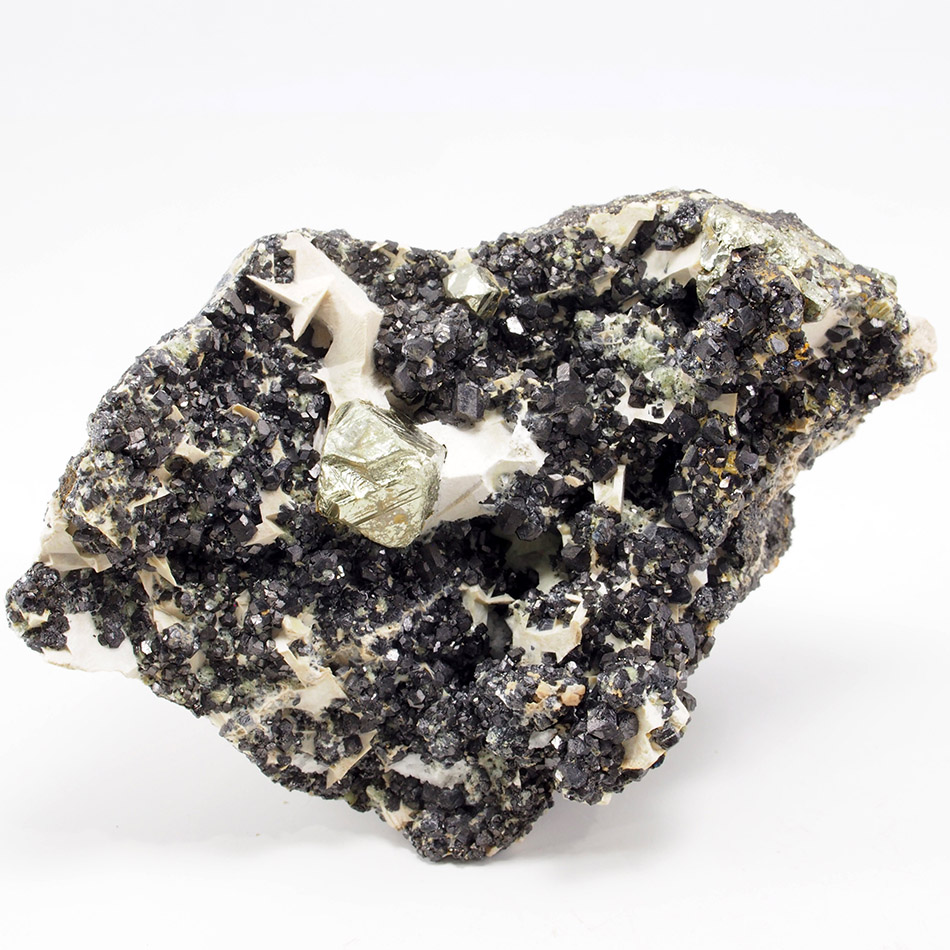 Brucite Magnetite & Pyrite