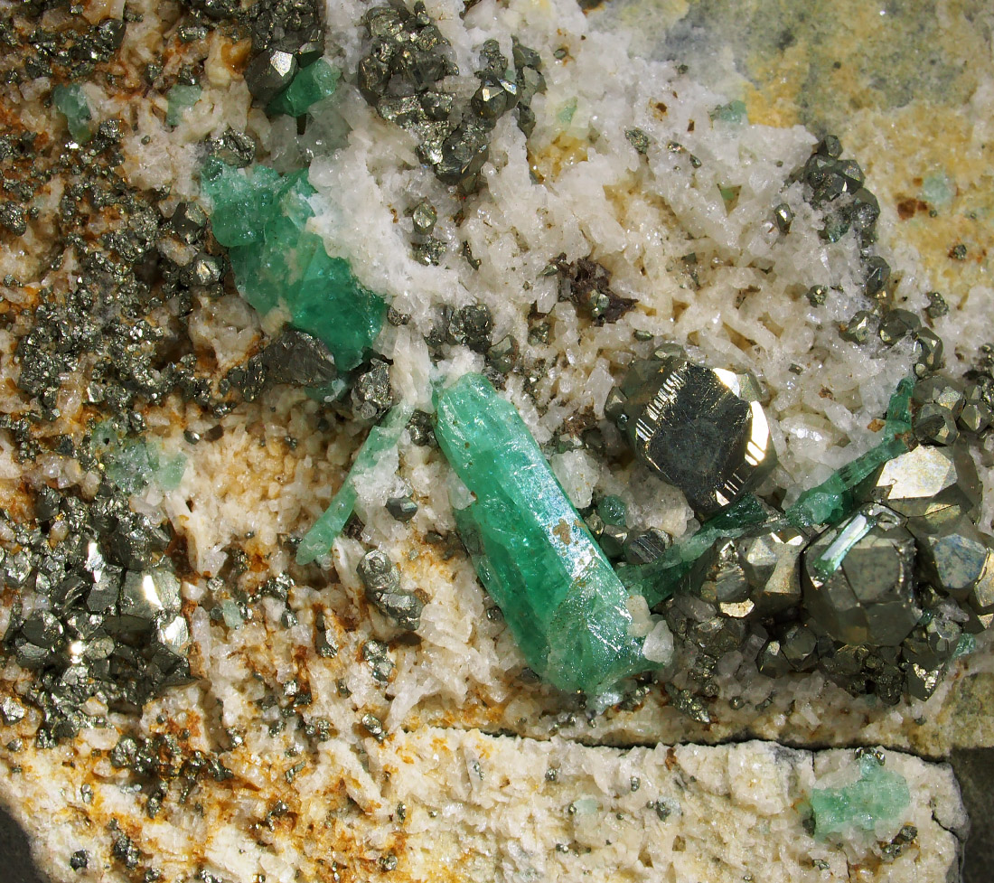 Beryl Var Emerald