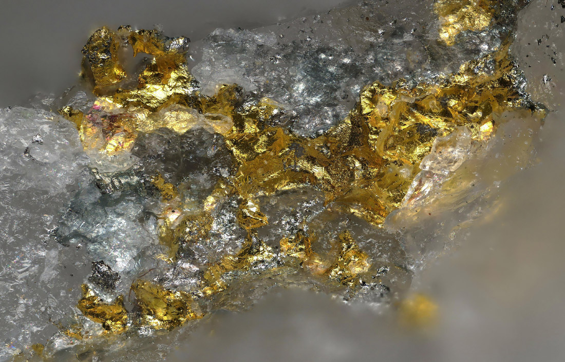 Native Gold Tsumoite & Tellurobismuthite