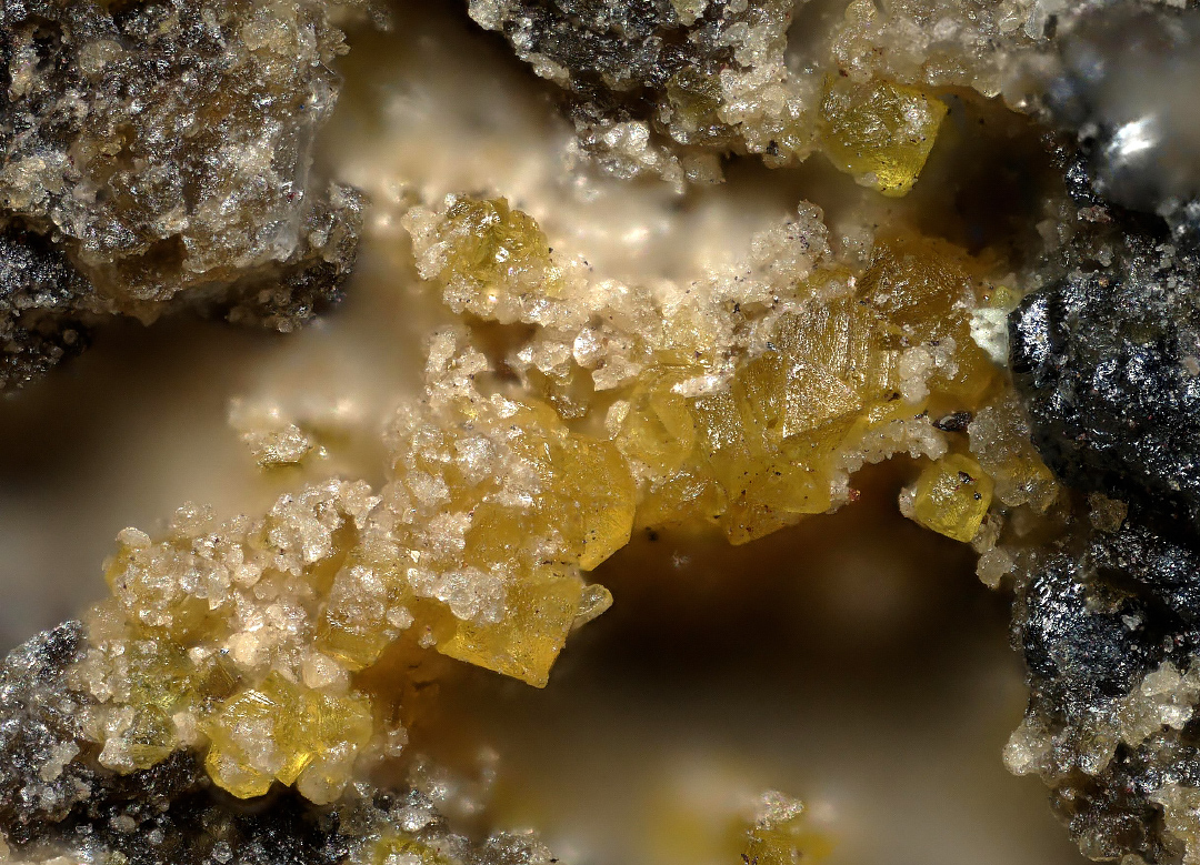 Tetrawickmanite