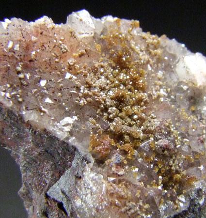 Alunite On Quartz