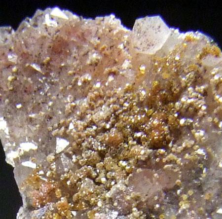 Alunite On Quartz