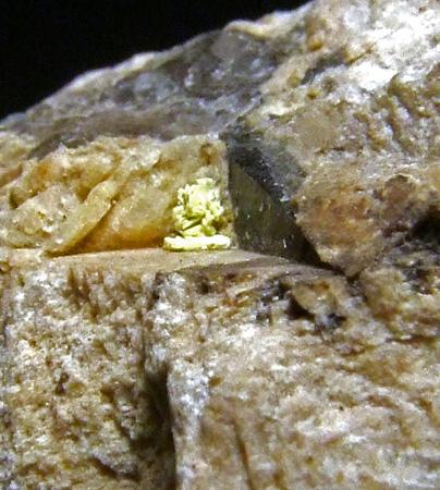 Metanatroautunite