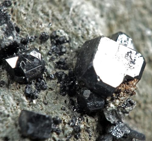 Perovskite
