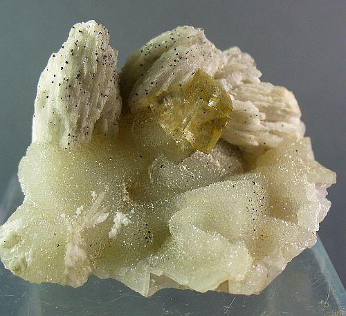 Fluorite Baryte Chalcopyrite & Quartz