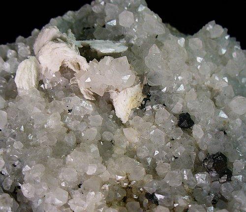 Mercurian Tetrahedrite Baryte & Quartz