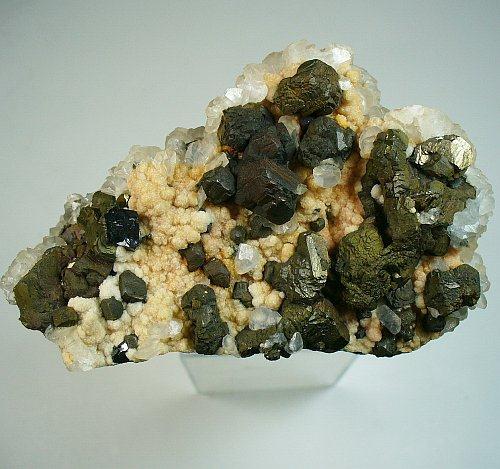Chalcopyrite Quartz & Rhodochrosite