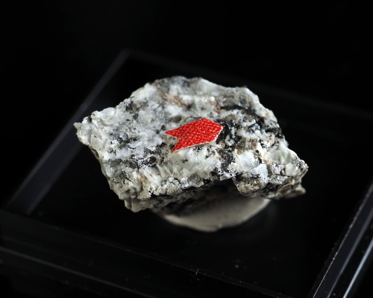 Paranatisite
