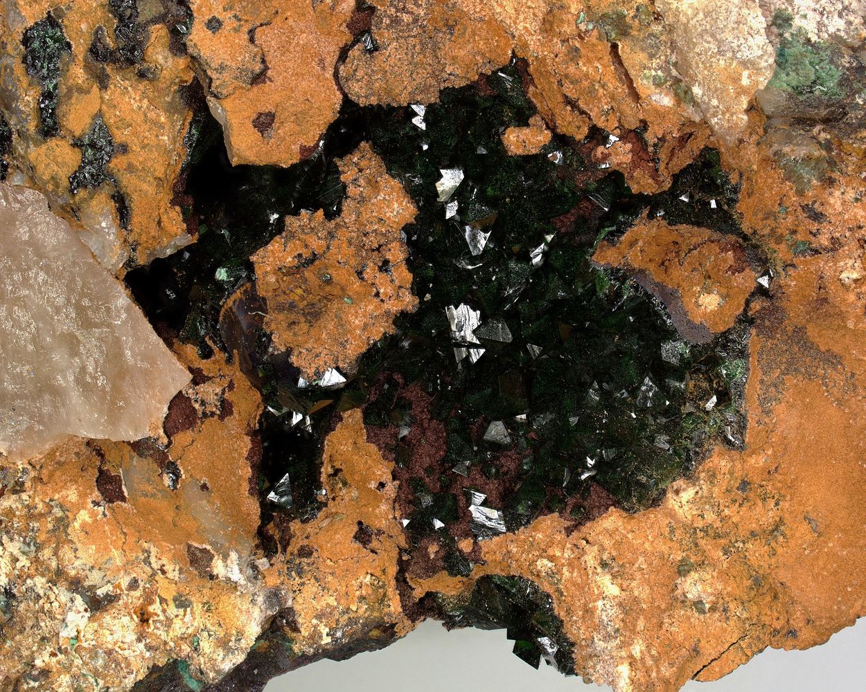 Libethenite