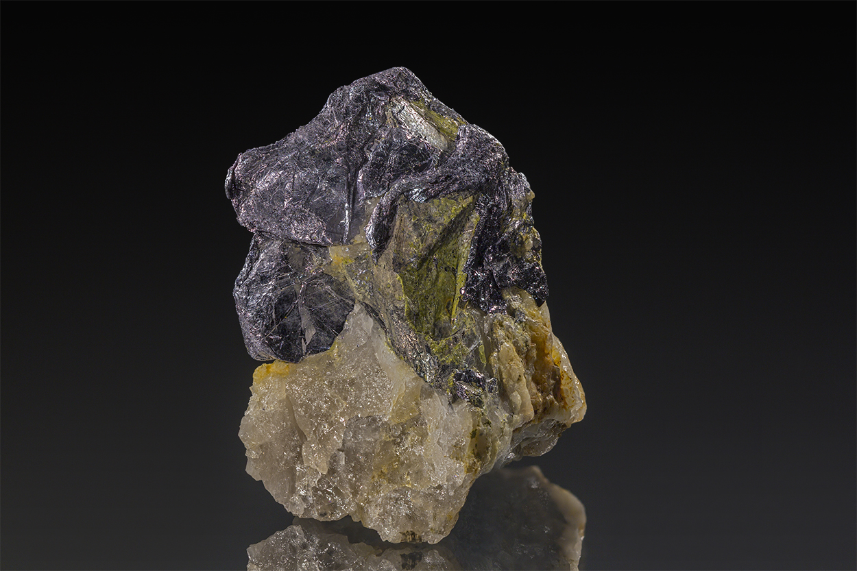 Molybdenite & Ferrimolybdite