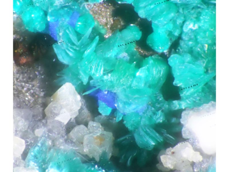 Tangdanite