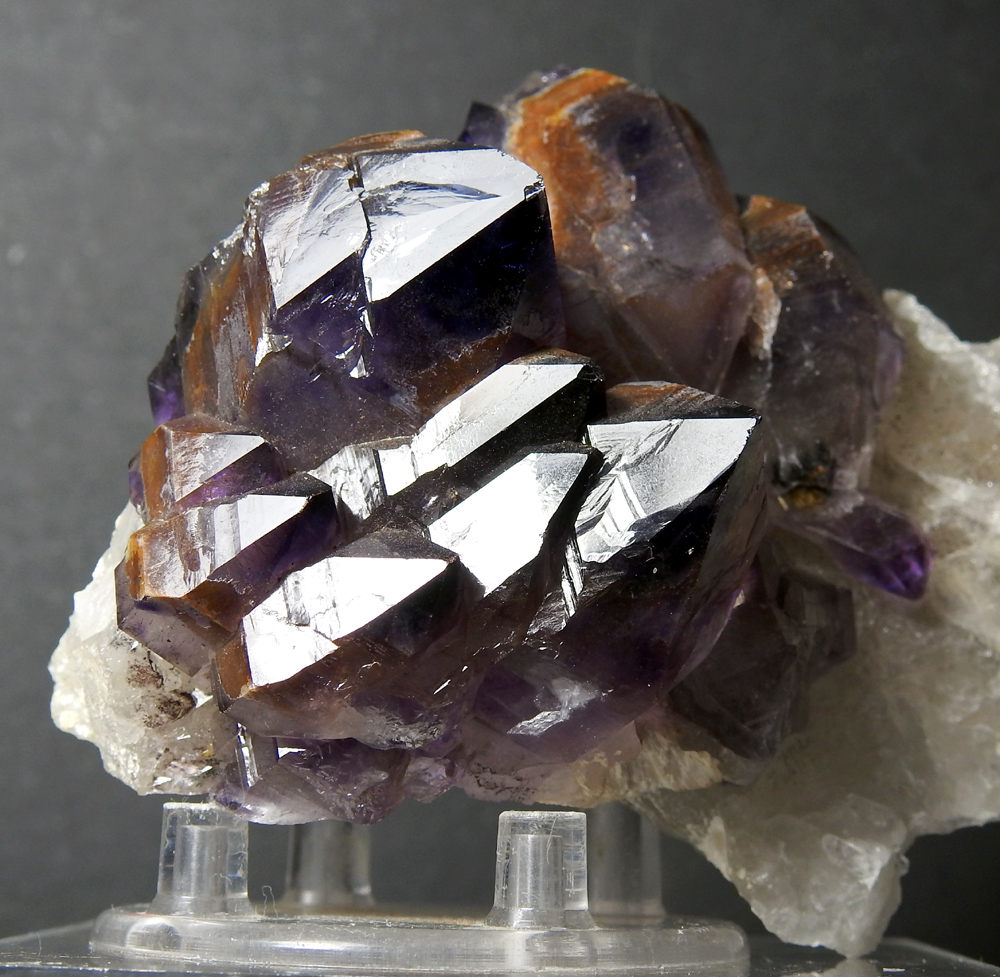 Quartz Var Amethyst