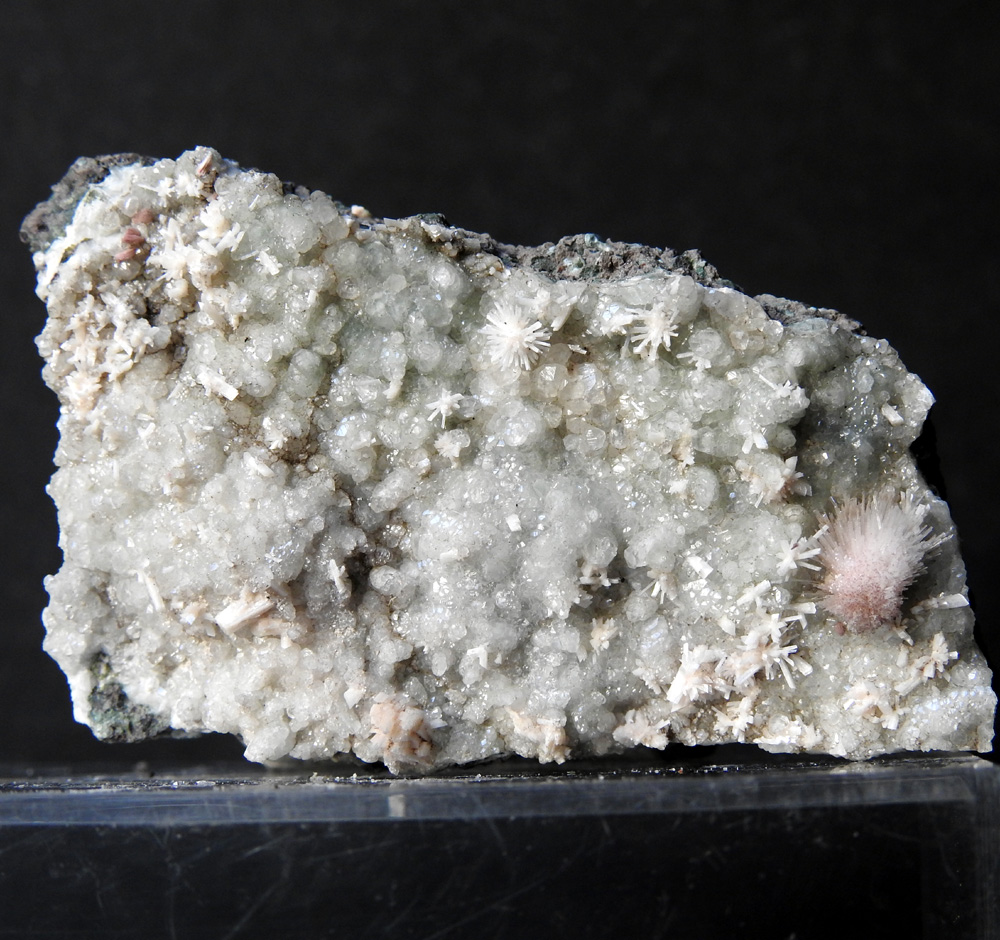 Gonnardite & Laumontite