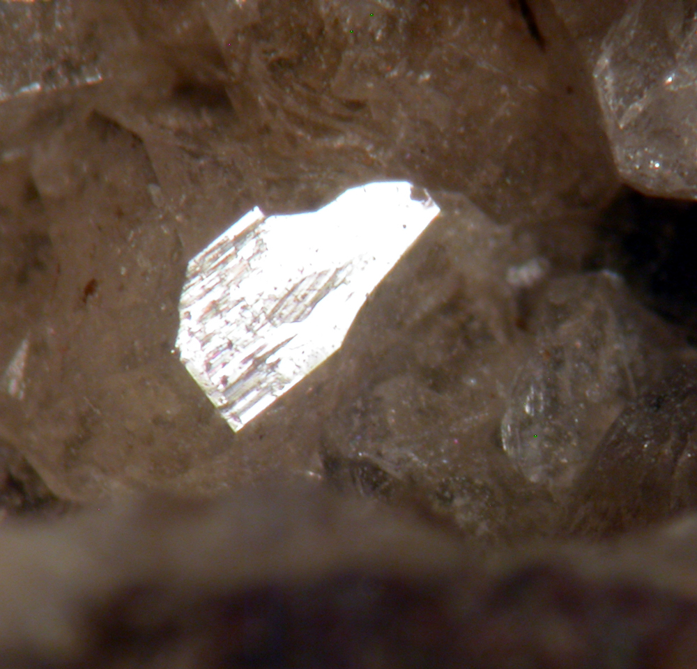 Gmelinite-Na