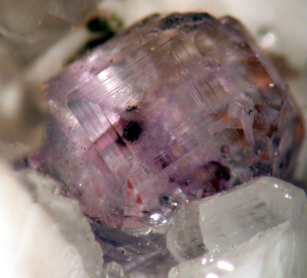 Fluorite & Kainosite-(Y)