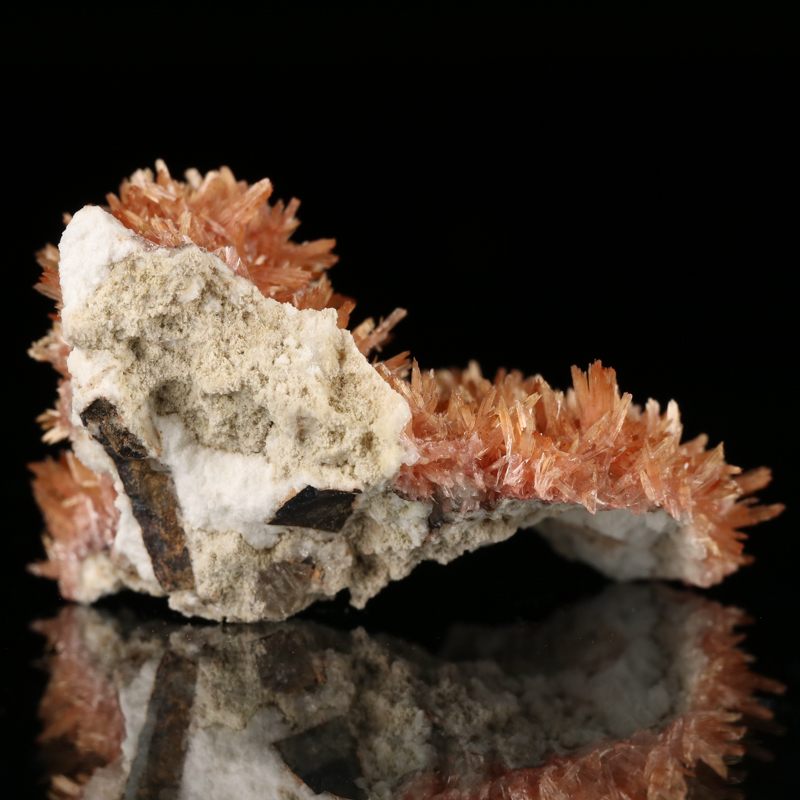 Inesite & Calcite