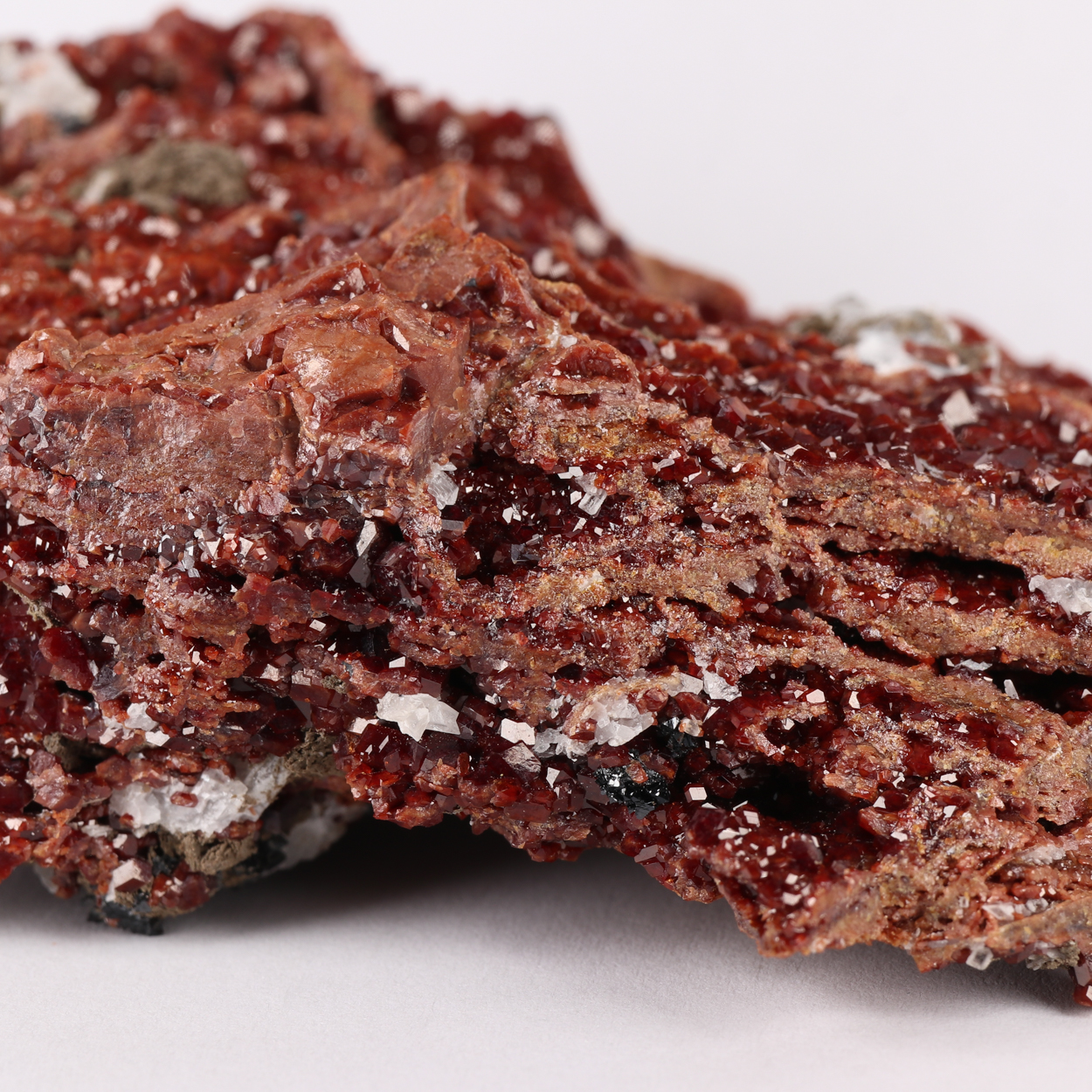 Baryte & Hausmannite On Andradite