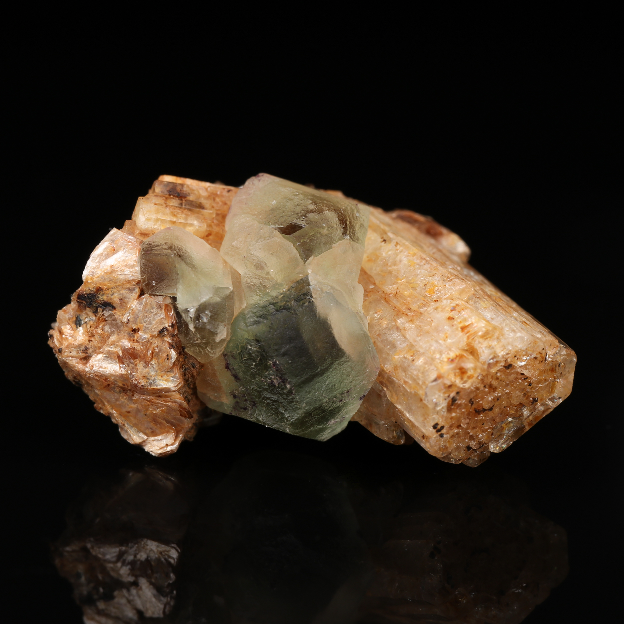 Goshenite With Fluorite & Muscovite