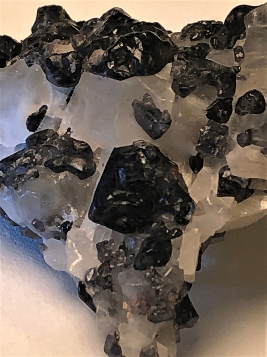 Spinel In Calcite