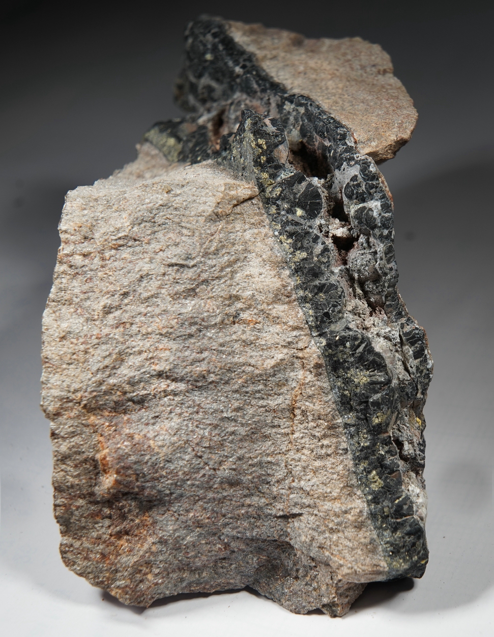 Uraninite Var Pitchblende