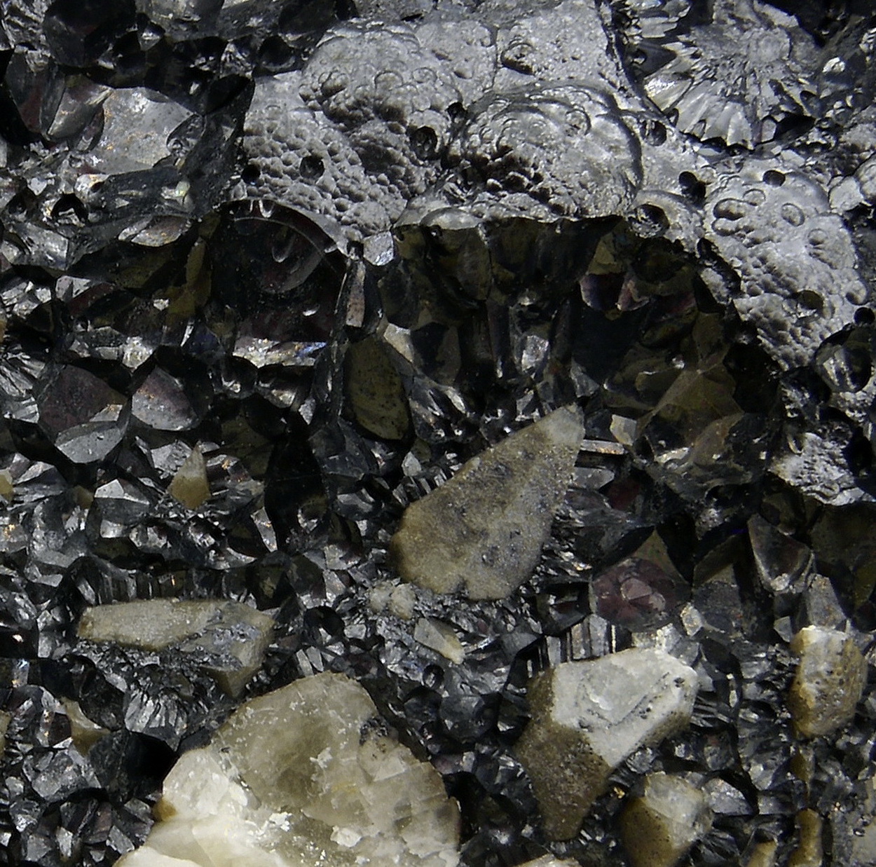 Uraninite Var Pitchblende