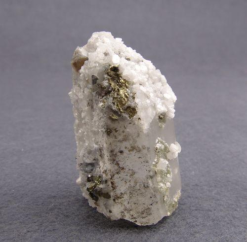 Quartz With Scheelite Chalcopyrite & Fluorite