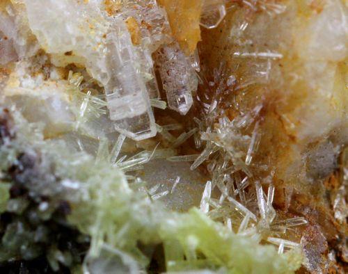 Pyromorphite & Cerussite