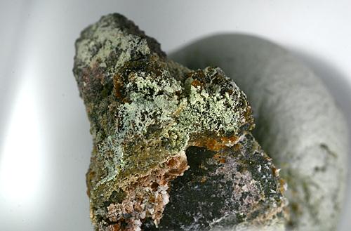 Metakirchheimerite