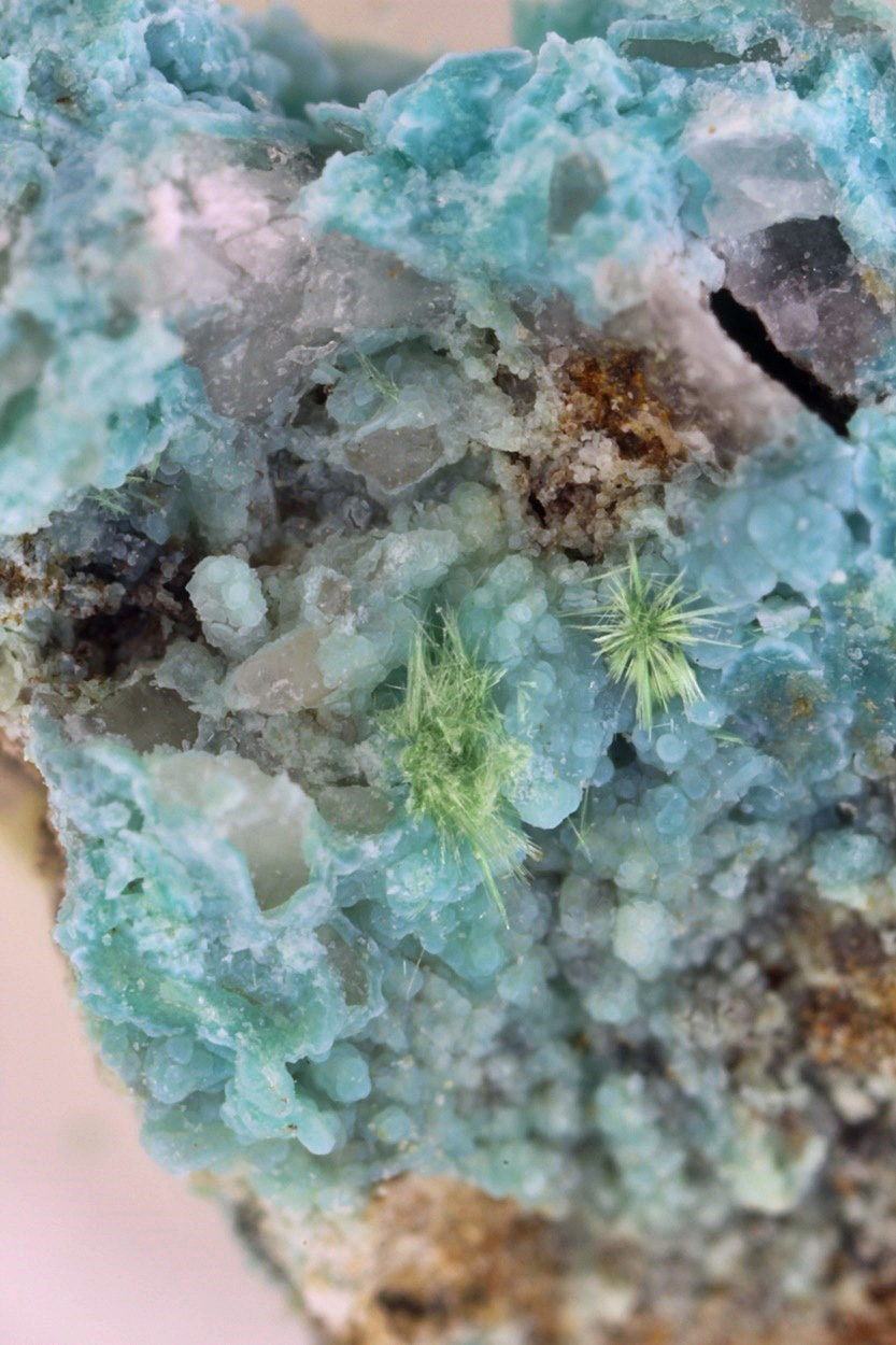 Calciopetersite