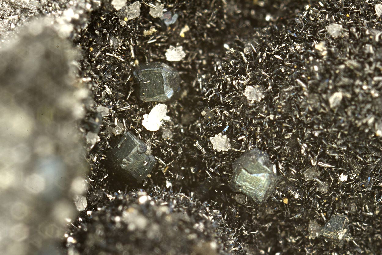 Hocartite & Toyohaite