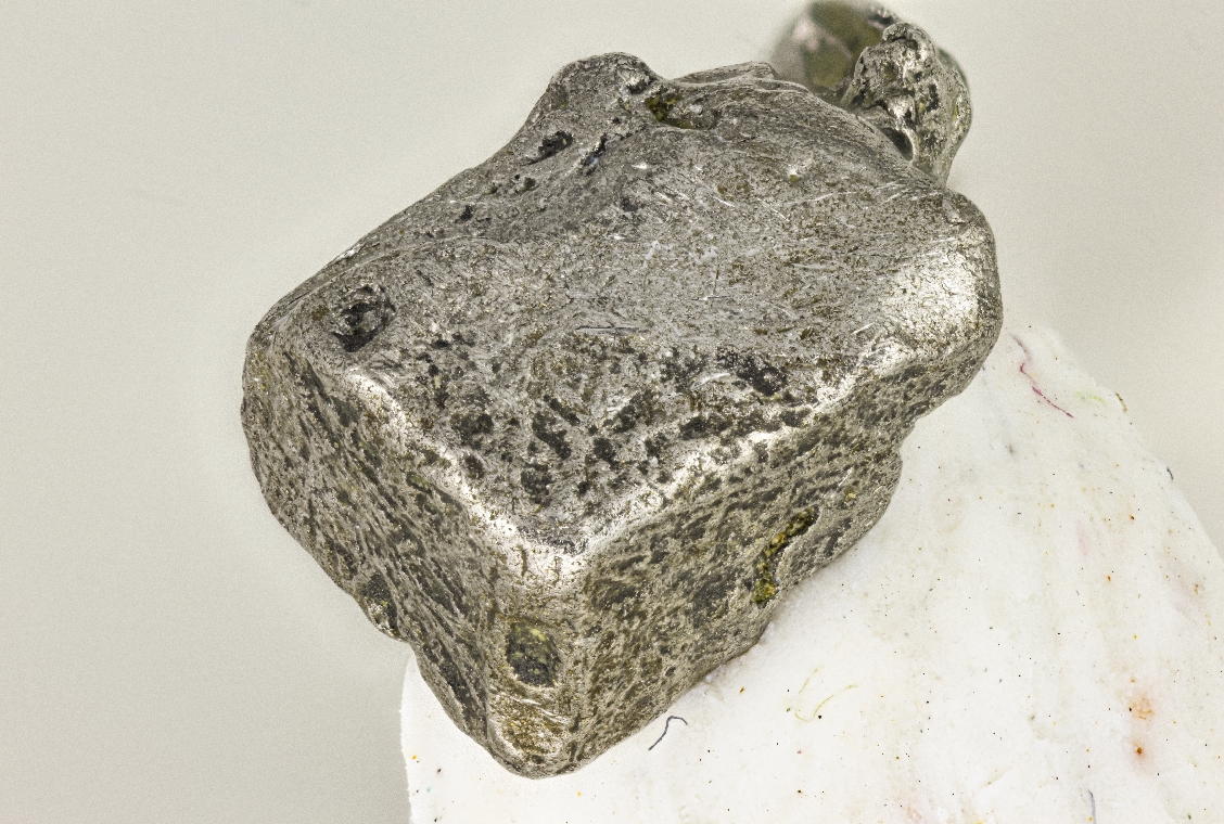 Isoferroplatinum