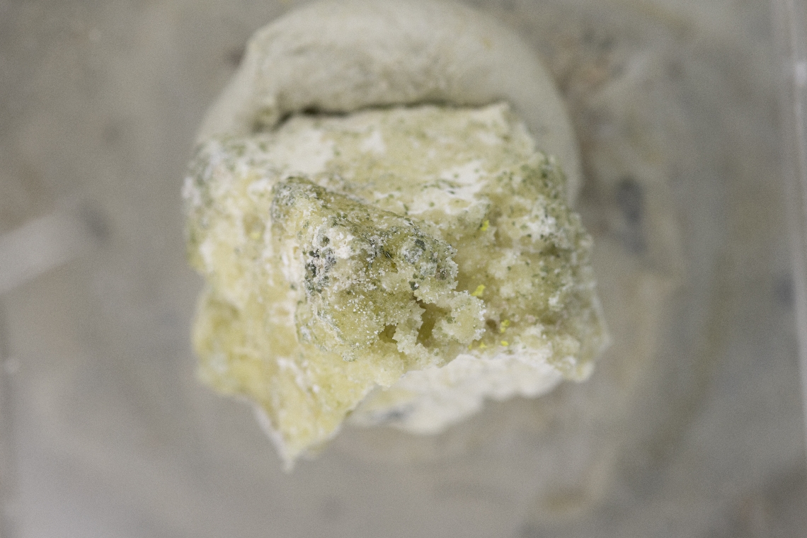 Rhomboclase