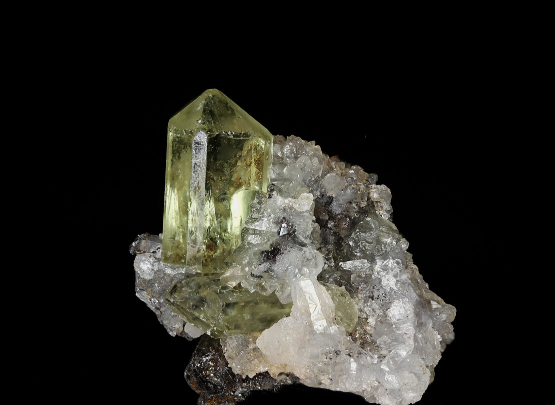 Fluorapatite