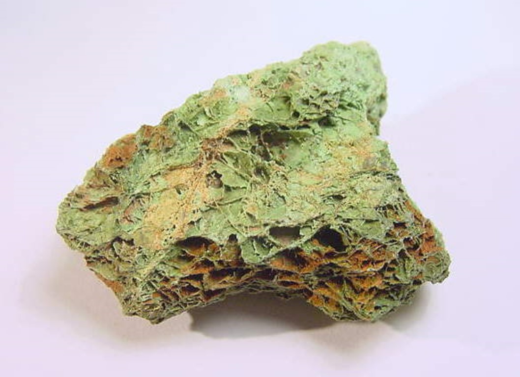 Chenevixite