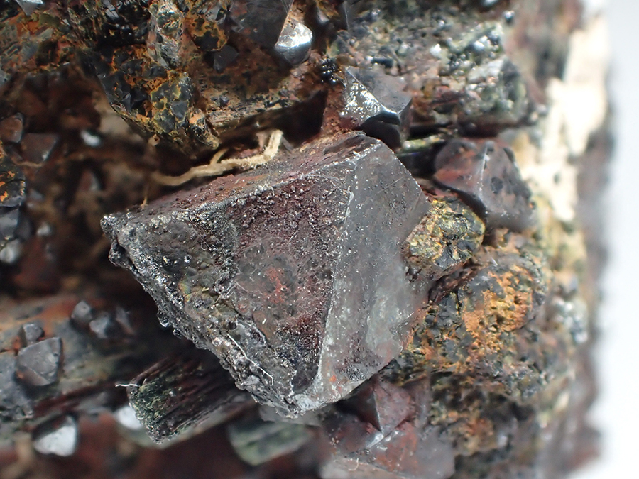 Hematite Var Martite