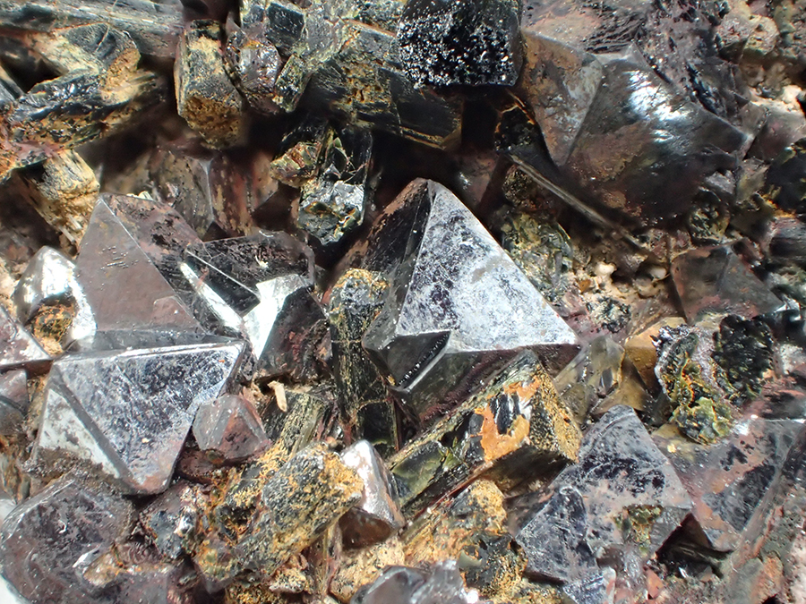 Hematite Var Martite