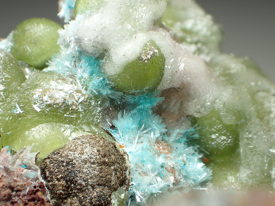 Smithsonite & Aurichalcite