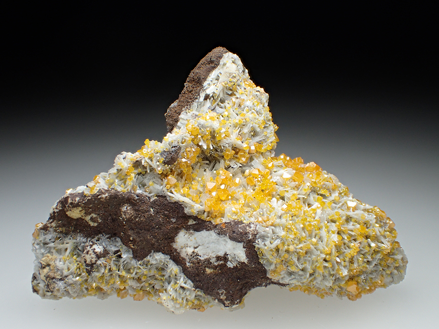 Wulfenite & Baryte