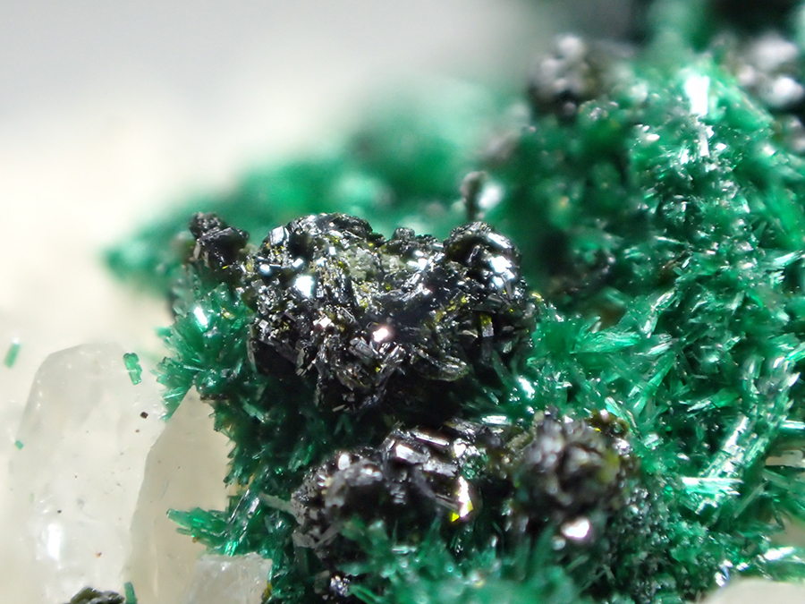 Vésigniéite & Malachite
