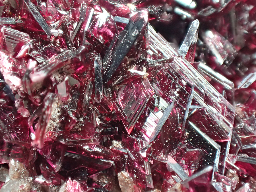 Erythrite