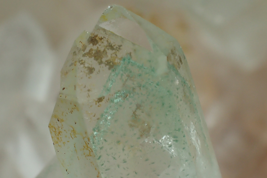 Quartz & Fuchsite