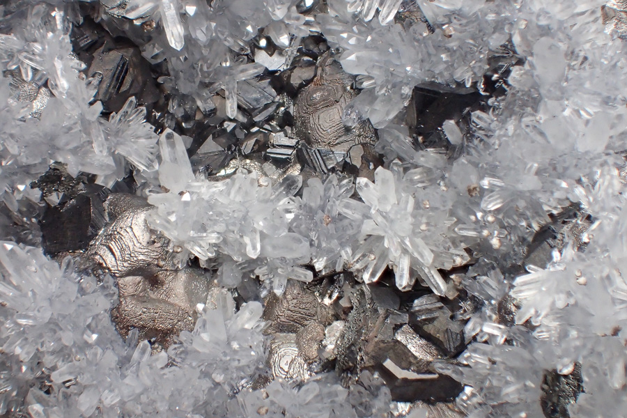 Sphalerite Galena Quartz & Chalcopyrite