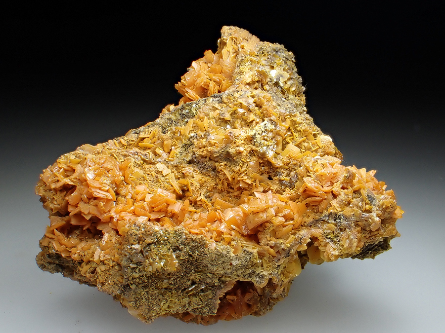 Wulfenite