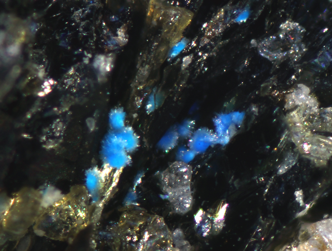 Carbonatecyanotrichite