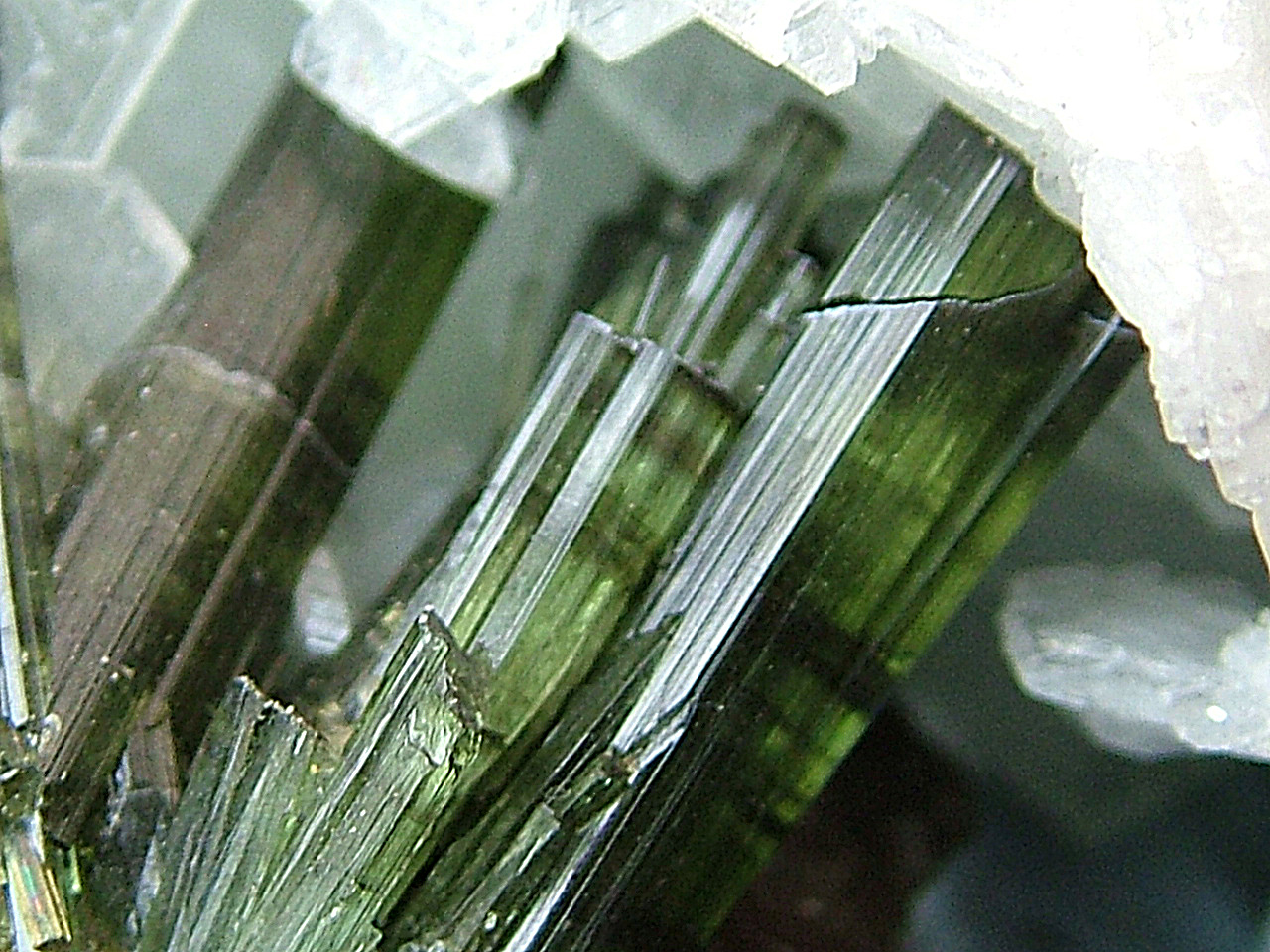 Elbaite With Cleavelandite