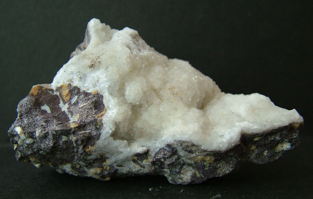 Thomsonite