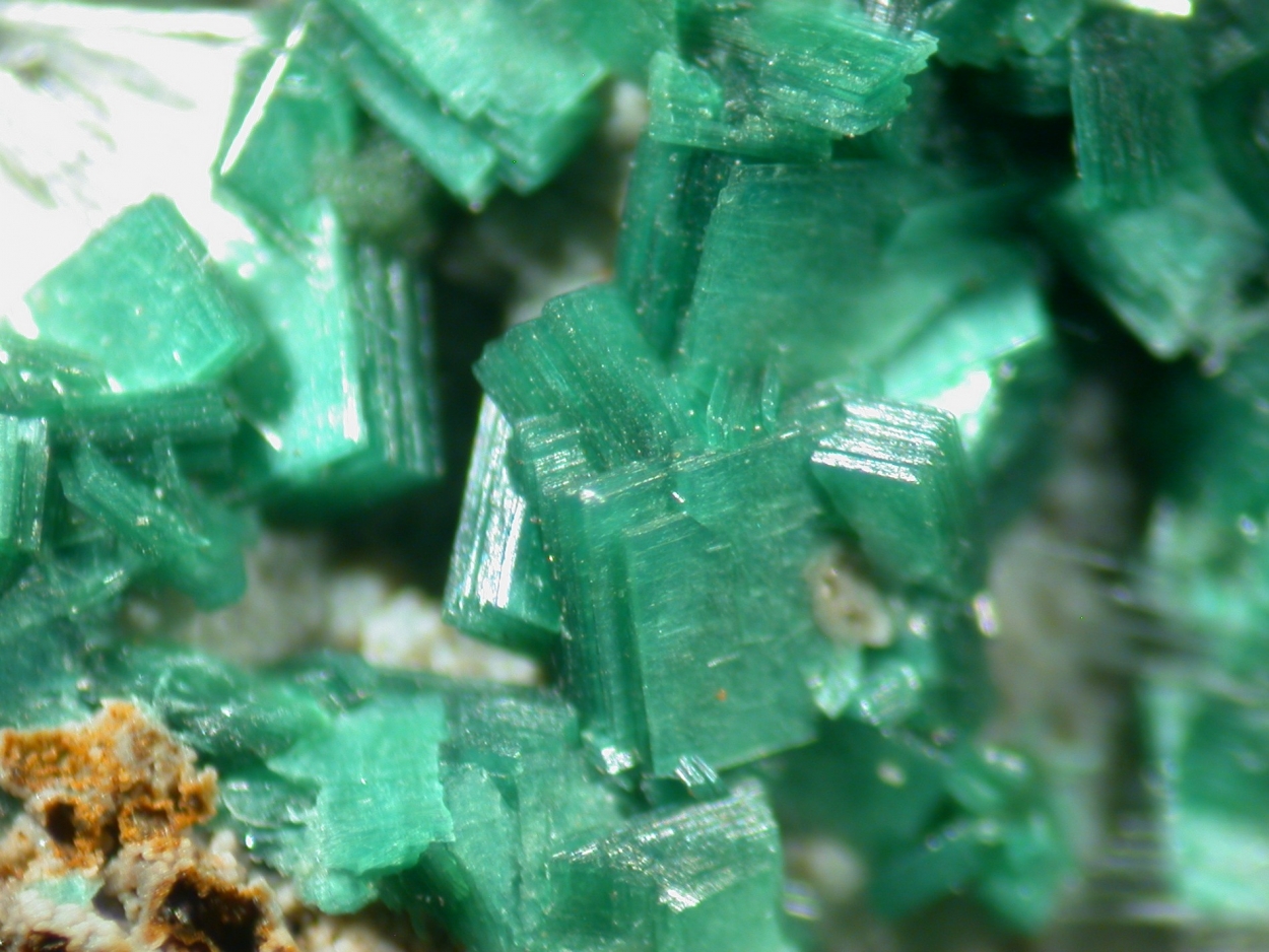 Sincosite & Minyulite