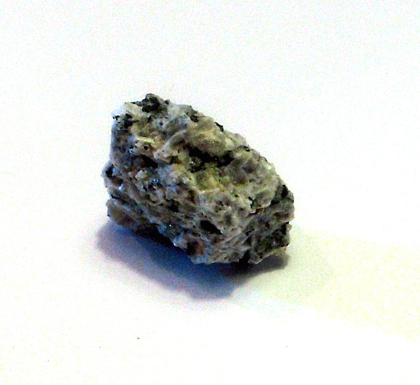 Chiappinoite-(Y)